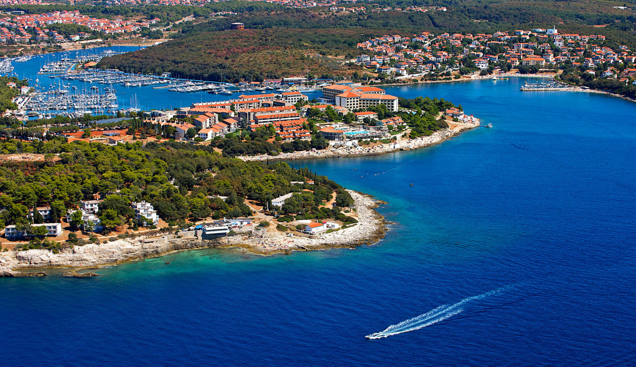 Early Booking Verudela Villas