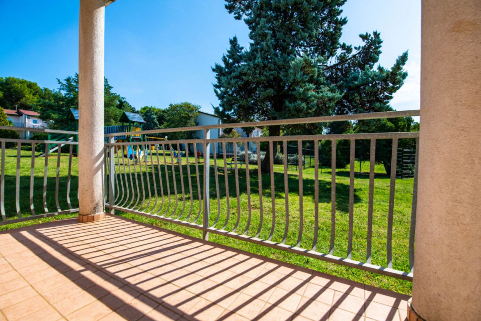 Al Pini Apartments_One Bedroom Apartment (2+2)