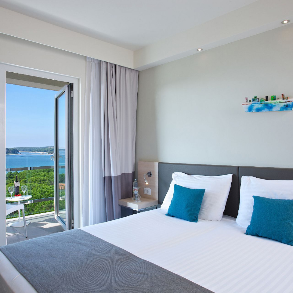 Early Booking Park Plaza Belvedere
