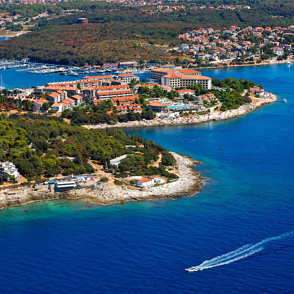 Early Booking Verudela Villas